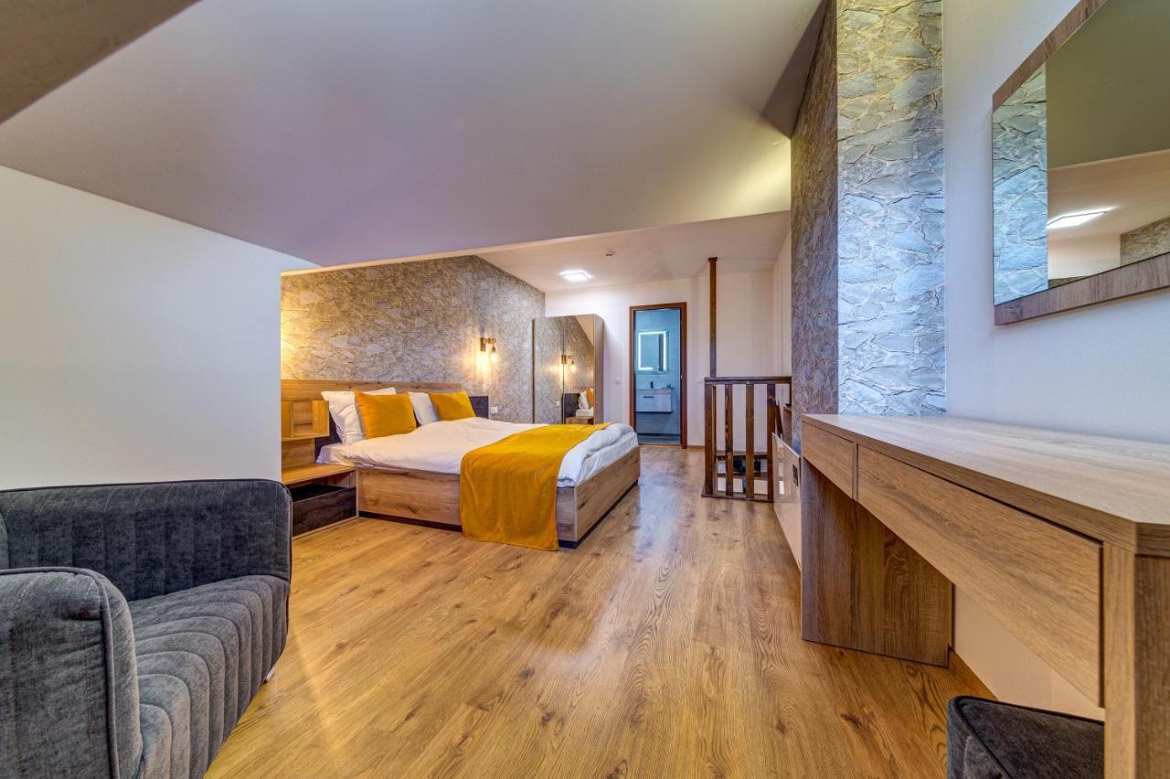 Skyday Penthouse Deluxe At Oak Residence سموليان المظهر الخارجي الصورة