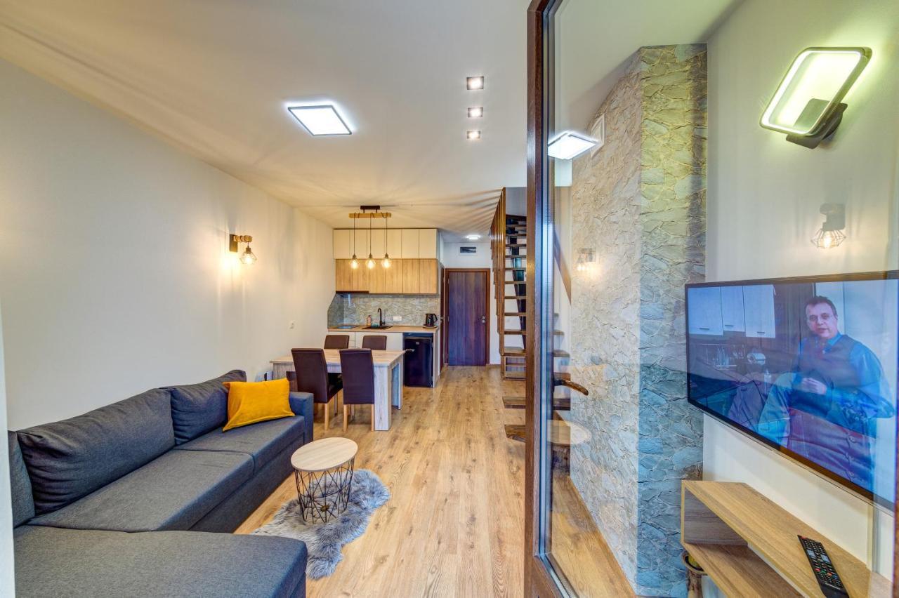 Skyday Penthouse Deluxe At Oak Residence سموليان المظهر الخارجي الصورة